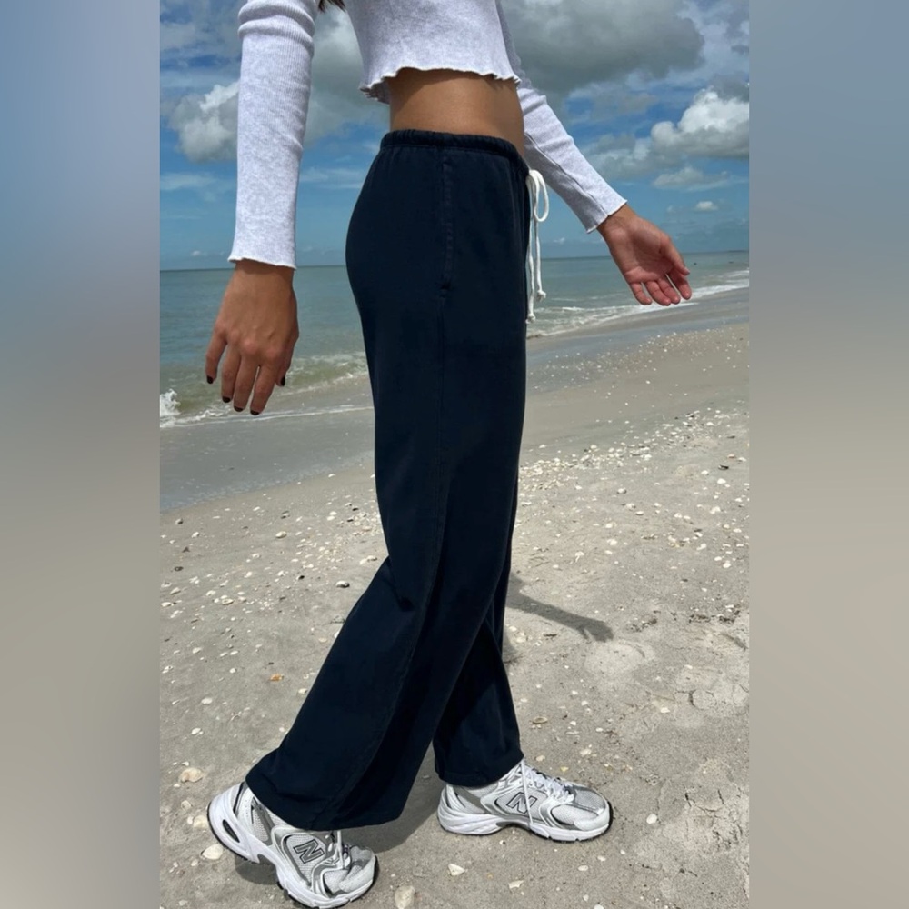 Brandy Melville Black Drawstring Lounge Pants - Picture 2 of 7